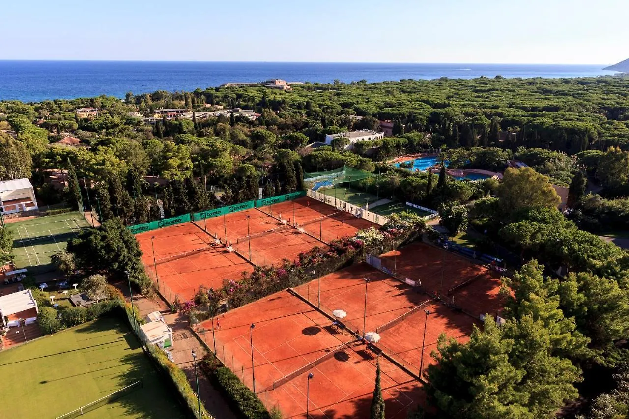 Forte Village Resort - Il Castello Santa Margherita di Pula 5*,