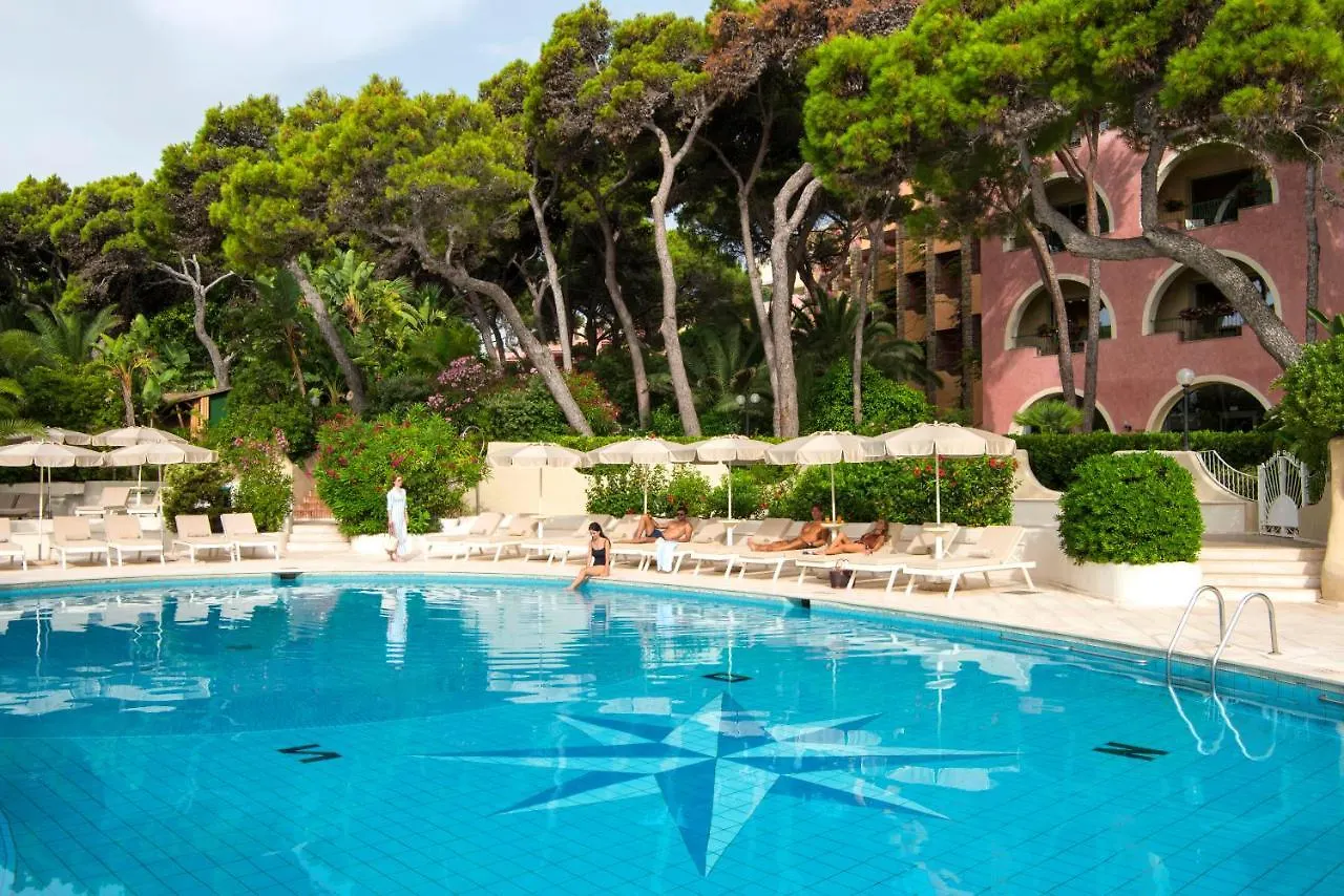 Forte Village Resort - Il Castello Santa Margherita di Pula 5*,